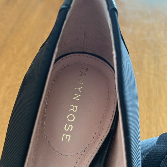 Taryn Rose Espadrilles black stretch like new size 7B - Picture 4 of 5